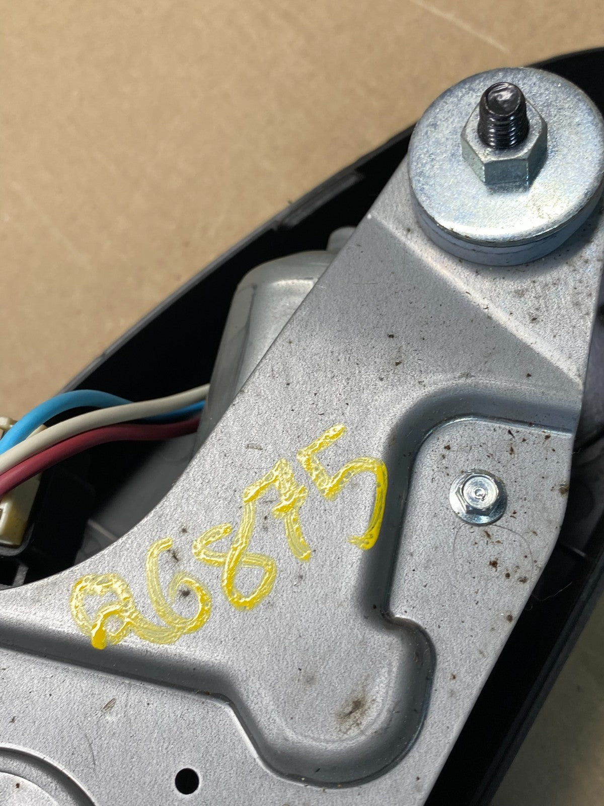 2011-2013 Jeep Grand Cherokee Tailgate Back Door Rear Wiper Motor Wiper Q9562 DG8