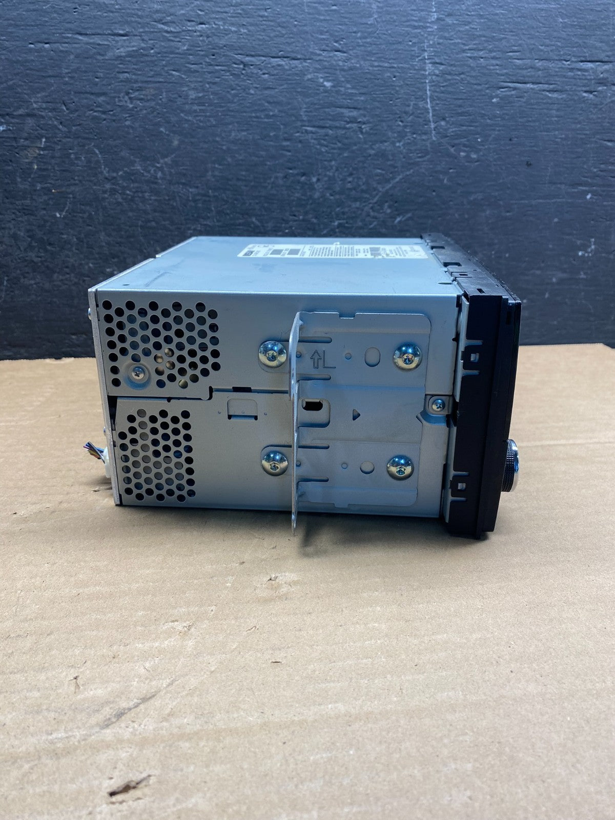 2014 to 2018 Nissan Sentra Versa Radio CD Player AM/FM 28185 9mb0a AD7608 DG2