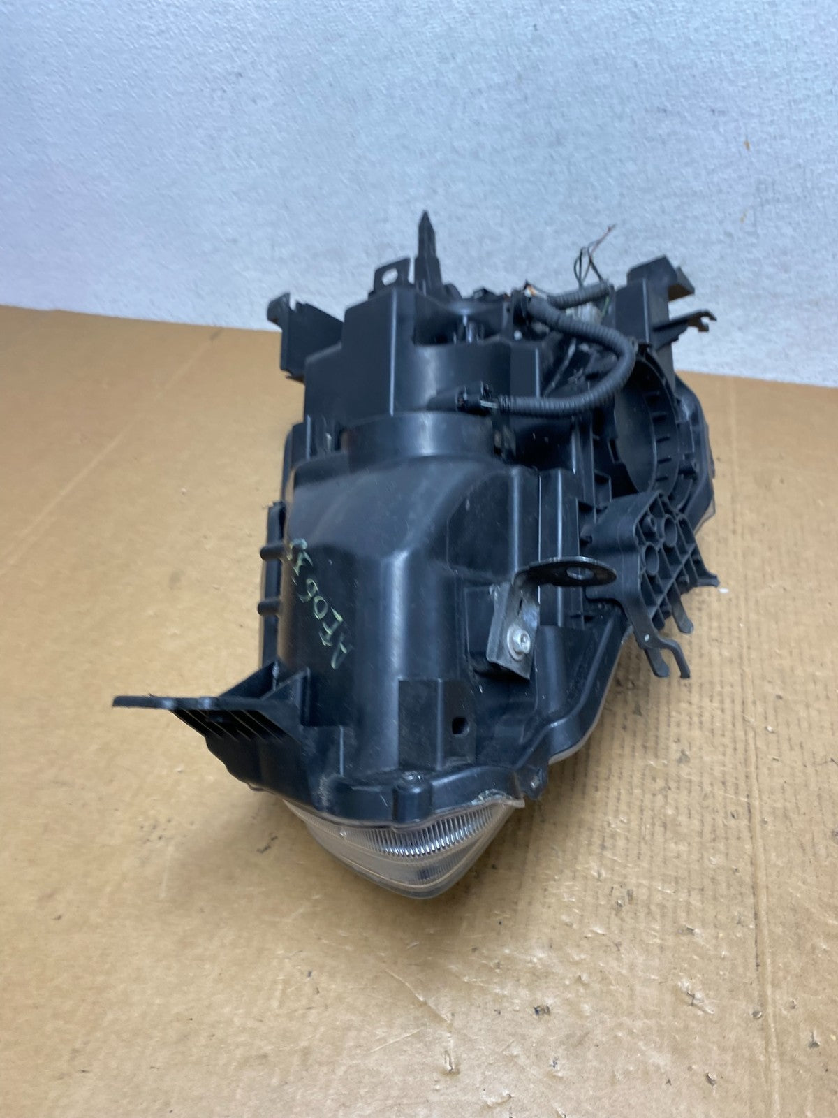 Halogen 2009-2014 Nissan Maxima Right Passenger Headlight AE0635 DW10
