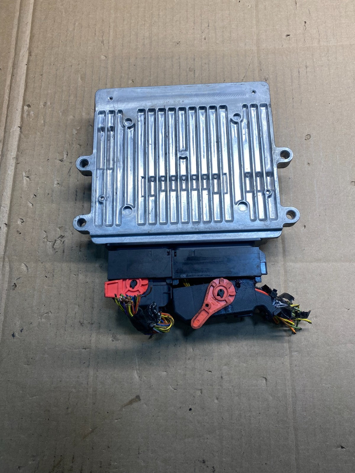 2006 to 2009 Land Rover Range Rover NNN500550 Engine Computer OEM AB26921