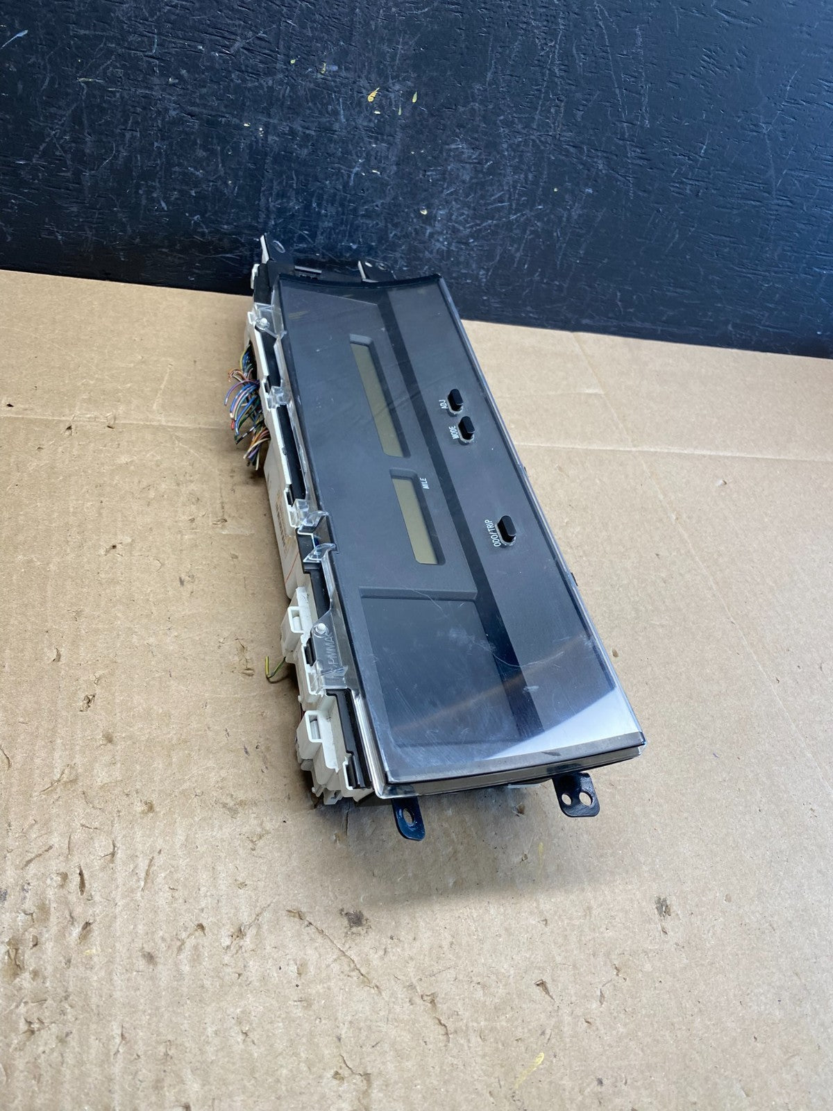 2000 to 2001 Toyota Avalon Cluster Gauge Speedometer ac6398 DG1
