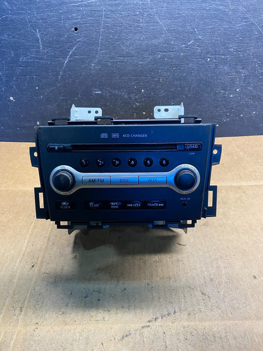 2009-2010 Nissan Murano AM FM Radio 6 CD Control Panel AB3820 DG0