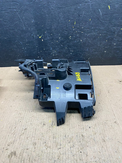 2014 to 2018 Volvo S60 Rear Bumper LH Driver Bracket R8481 DG4