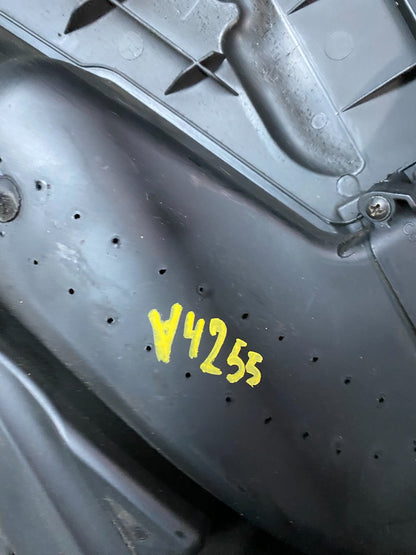 2005 - 2008 Volkswagen Jetta Beetle 2.5L Passat Engine Cover 07k129601G V4255 DG9