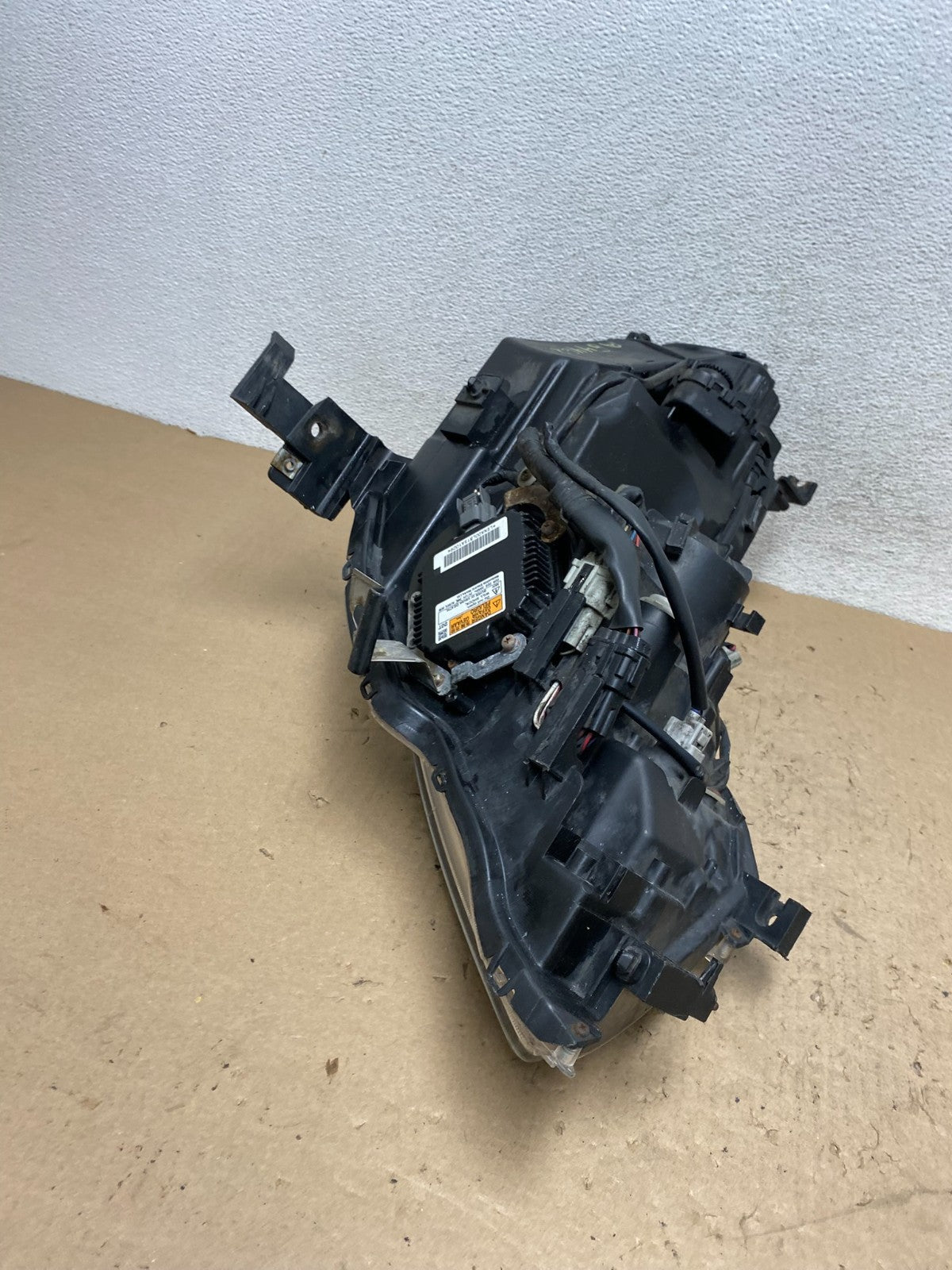 2006 to 2010 Infiniti M35 Left Driver Side Hid Xenon Headlight AG4462 DW8