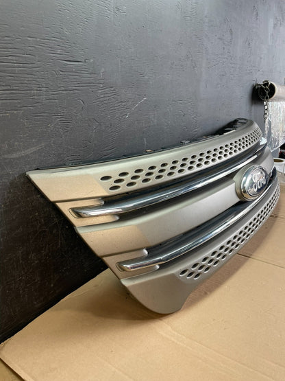 2011 to 2015 Ford Explorer Upper Front Grill Grille AD8304 DG2