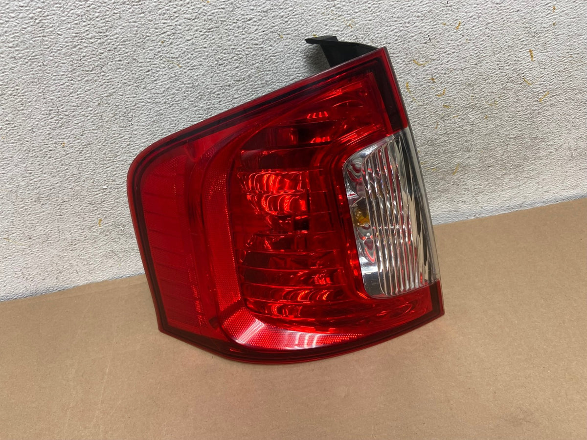 2011 2012 2013 2014 Ford Edge Left Driver Lh Side Tail Light AH9313 LK0