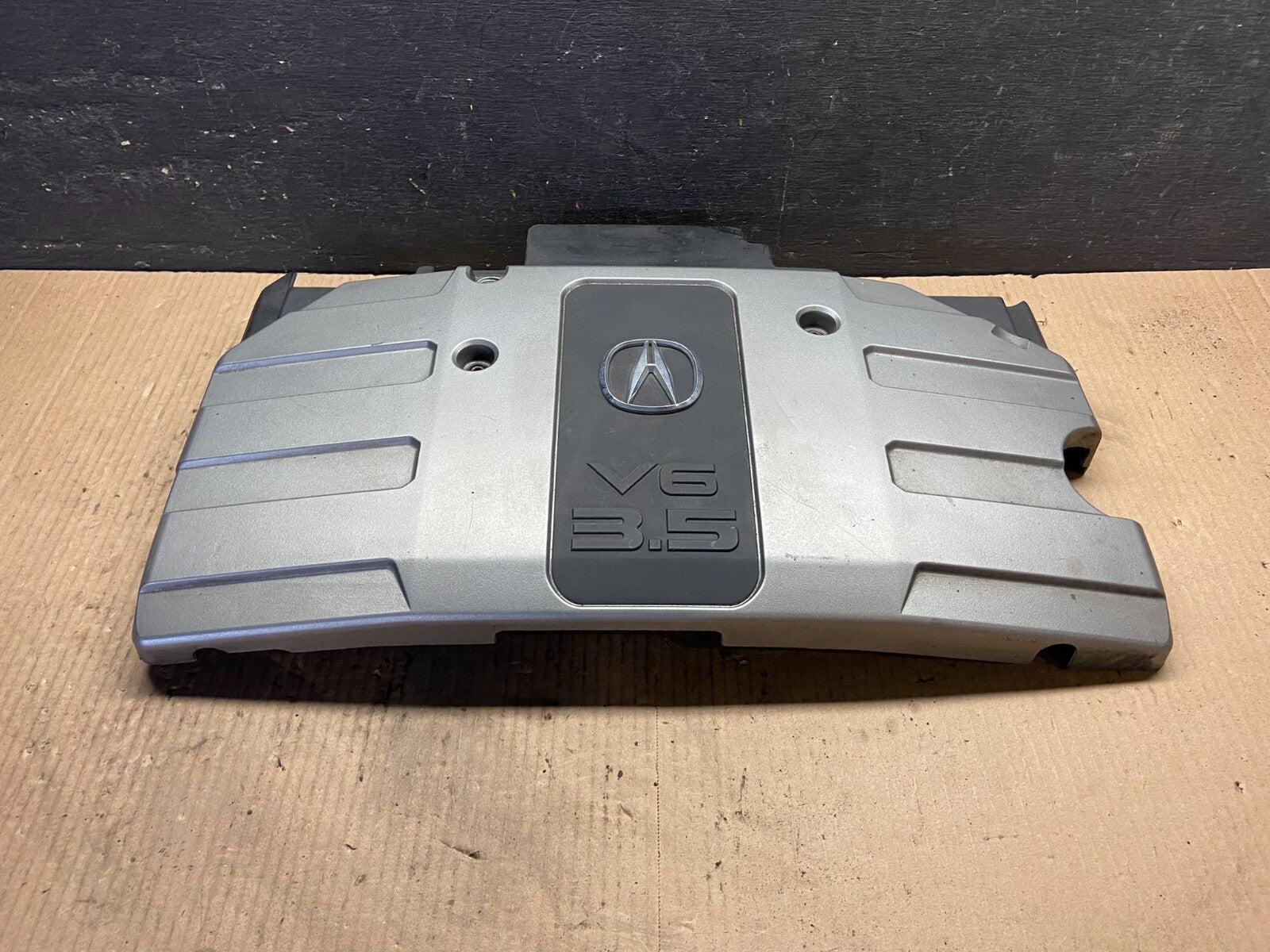 1999 to 2004 Acura RL 3.5L Engine Cover 32121-p5a-0100 A9553 PS0