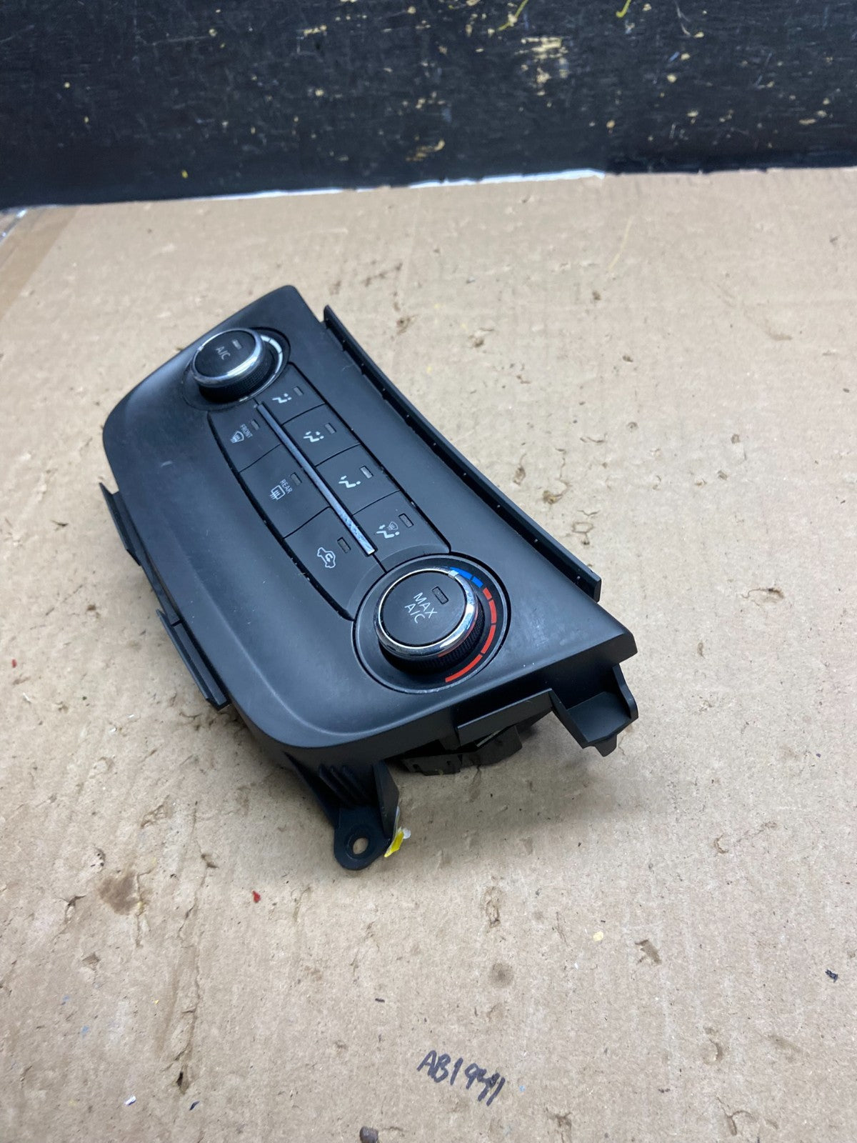 2015-2017 Nissan Sentra Climate Control Unit Heater Ac Temperature ab5380 DG2