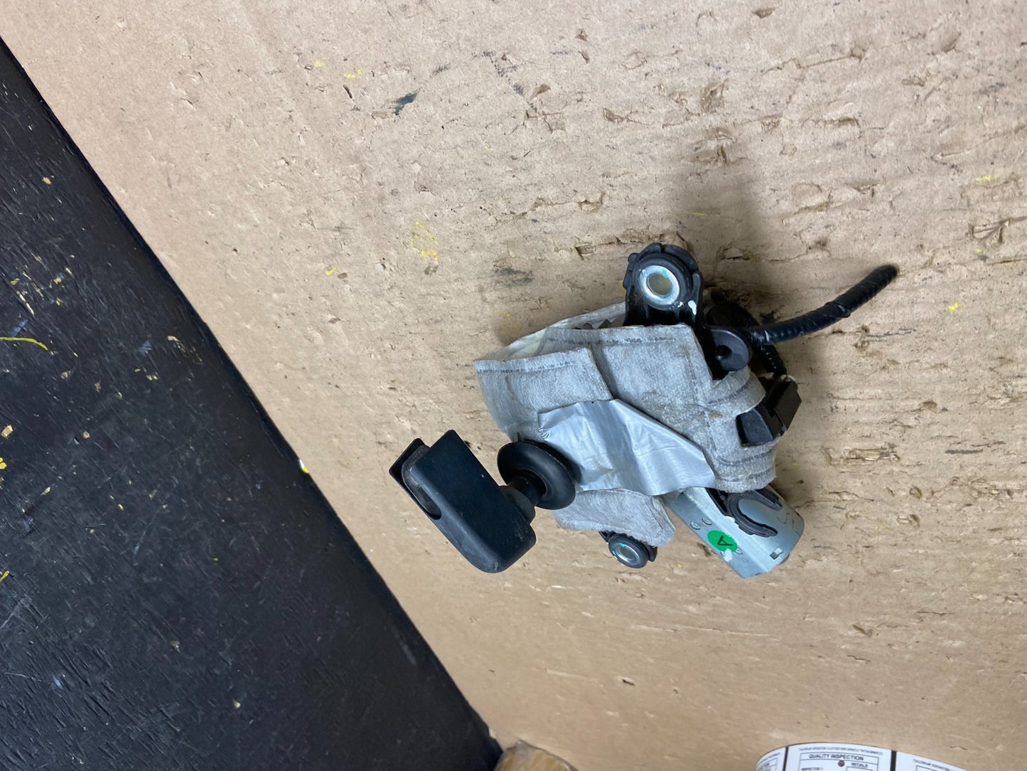 2013-2016 Nissan Pathfinder Back Door Rear Wiper Motor Wiper Blade T6344 DG2