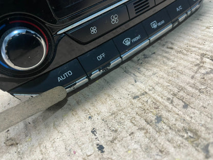2017 to 2019 Hyundai Ioniq AC A/C Heater Climate Control Panel OEM R6282 DG1
