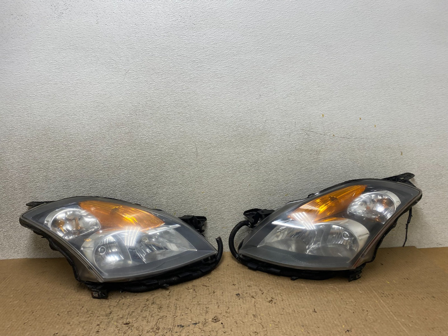 Sedan 2007 2008 2009 Nissan Altima Left+Right Set Headlights W8204 DW0