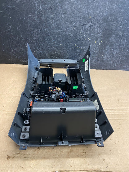 2008-2010 Chrysler Town Country Climate Control Panel Center Dash Trim AF2243 DW6