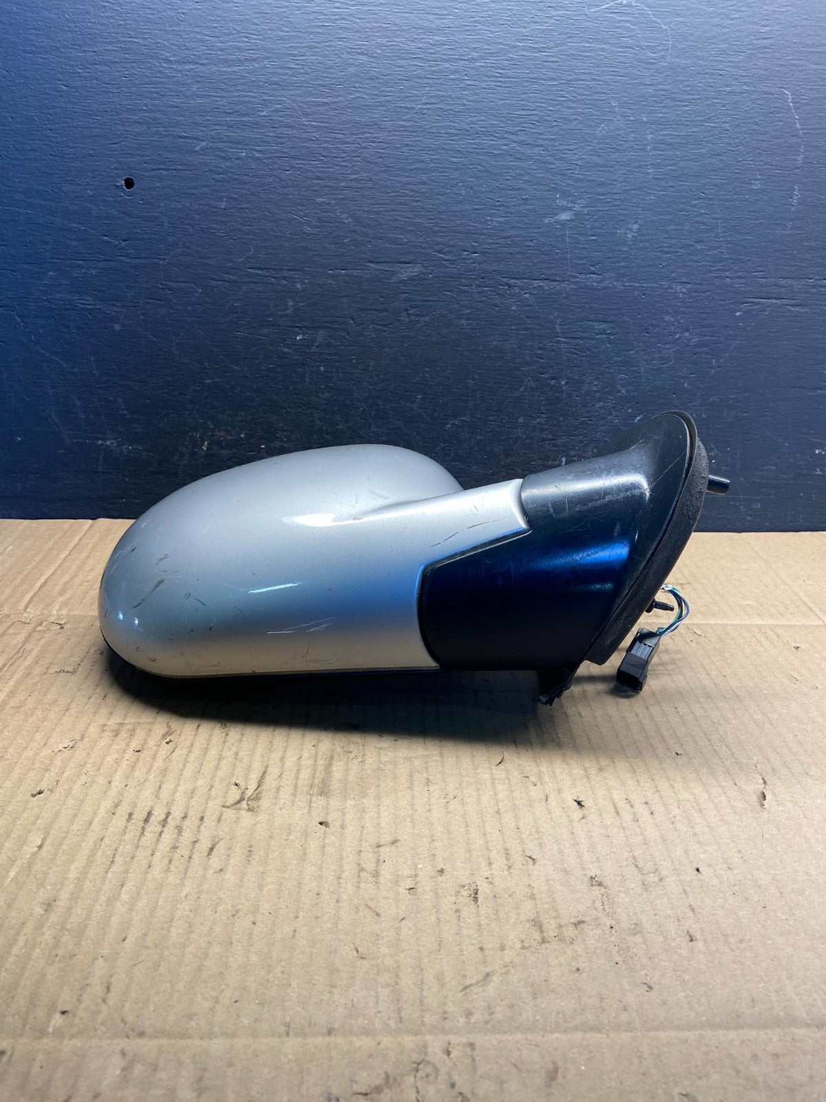 1998 to 2001 Mercedes ML Right Passenger Side View Door Mirror AD2964 DW1