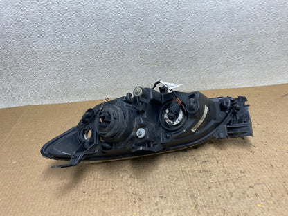 2004 to 2009 Mazda 3 Sedan Right Passenger Rh Side Headlight W7921 DW11