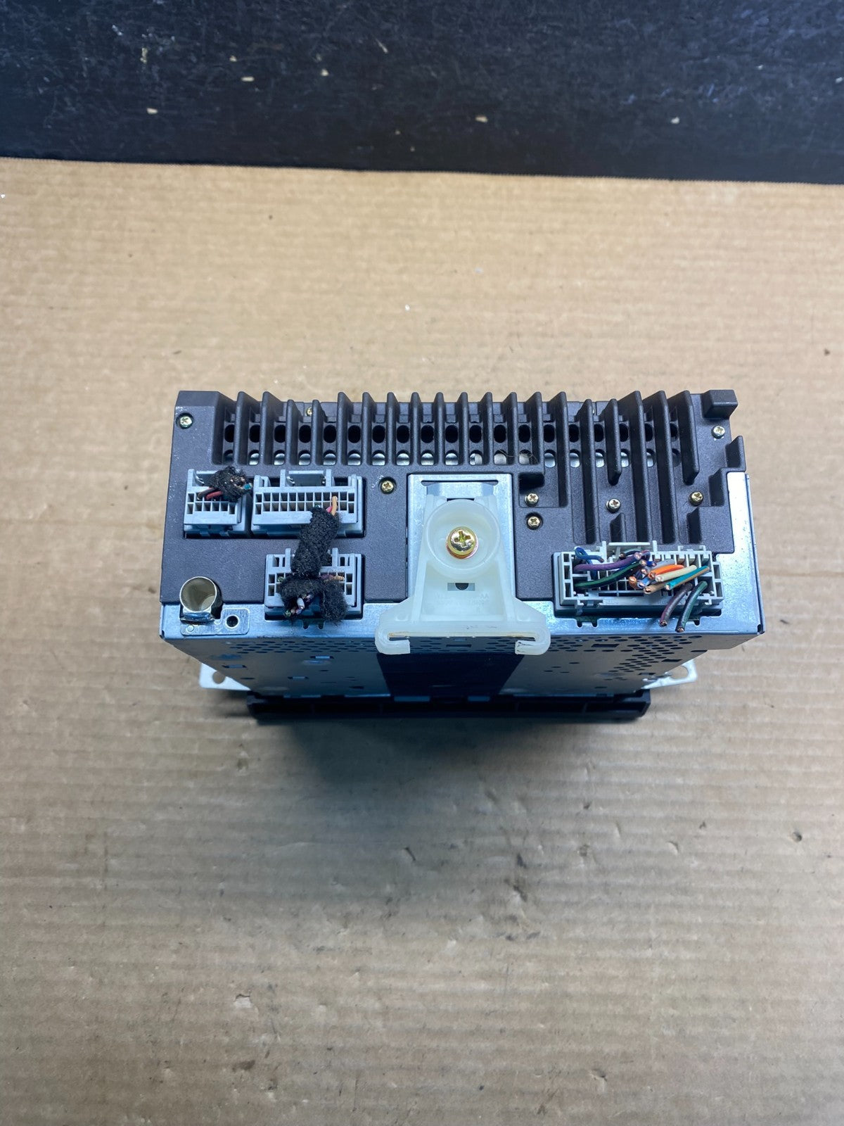 2003 - 2010 Lincoln Town Car AM/FM Radio CD Player af7828 DG5