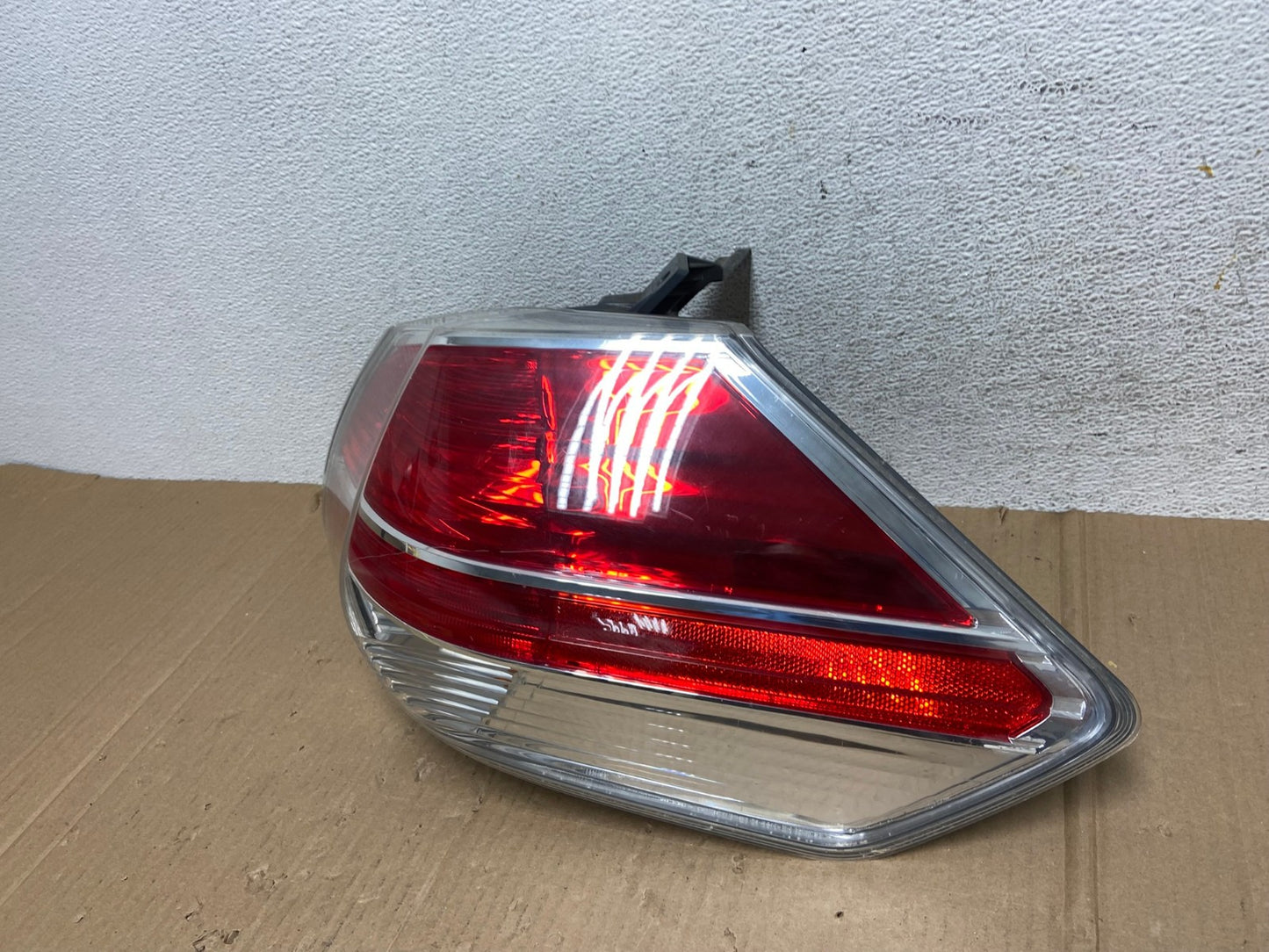 2014-2016 Nissan Rogue Right Passenger RH Side Outer Tail Light AE8974 LK1