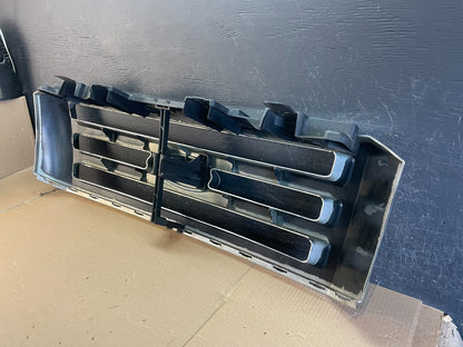 2007 to 2014 Ford Expedition Front Upper Chrome Grill Grille ae3585 DG4