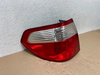 2005 2006 2007 Honda Odyssey Left Driver LH Side Tail Light AG6706 LK2