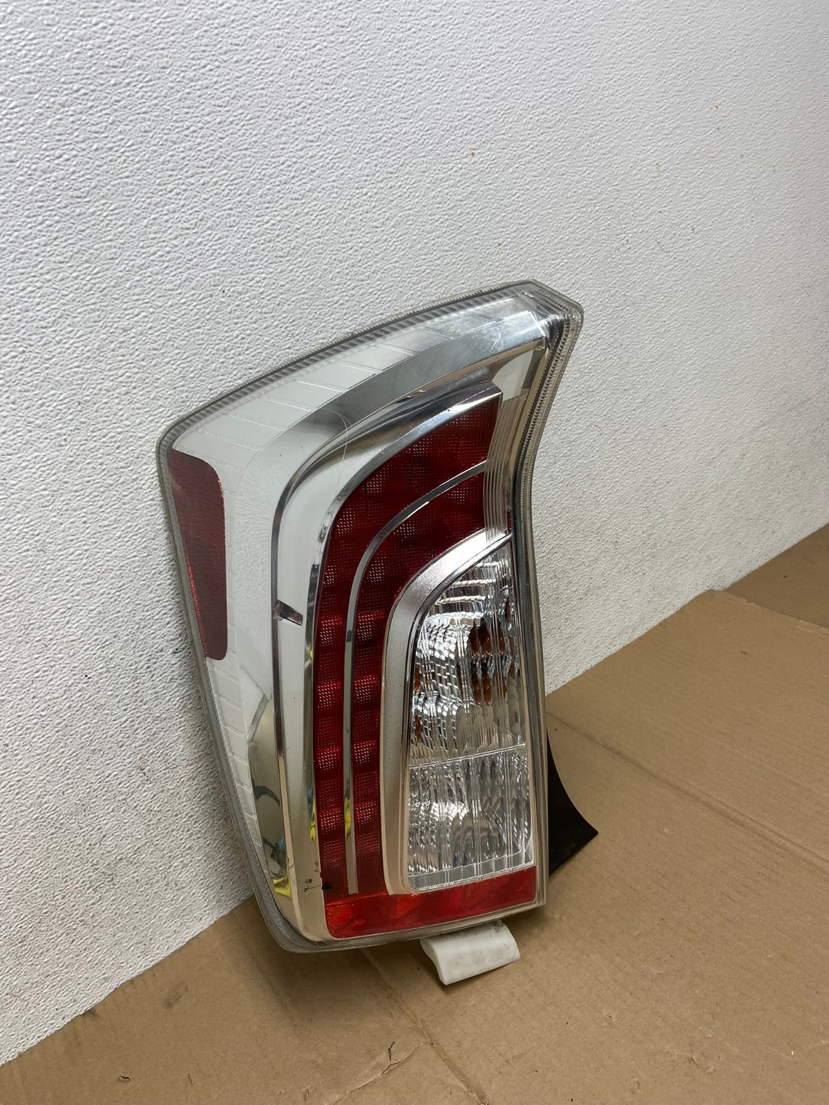 2012 to 2015 Toyota Prius Tail Light Left Driver LH Side AE89302