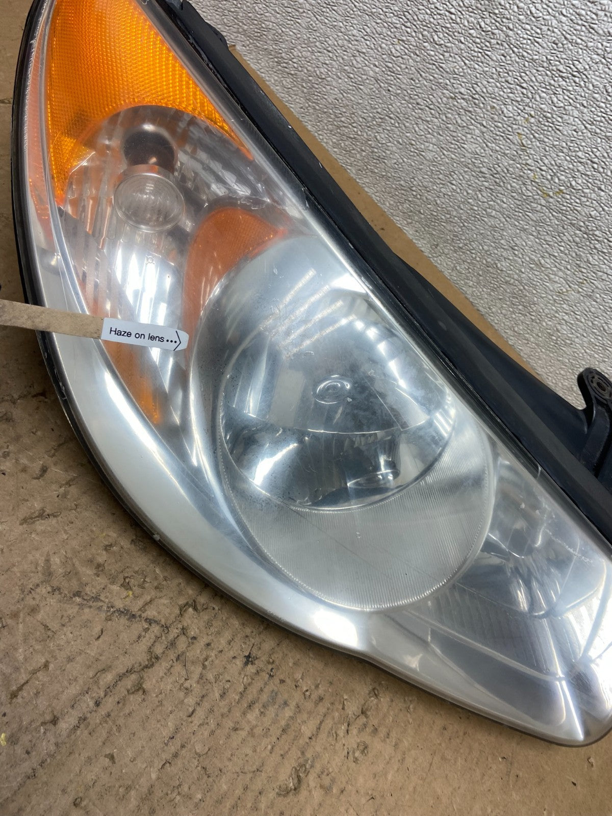2007 2008 2009 2010 Hyundai Elantra Right Passenger Side Headlight OEM Z9457 DW4
