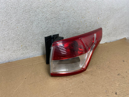 2013 to 2016 Ford Escape Right Passenger RH Side Tail Light AH8373 LK1