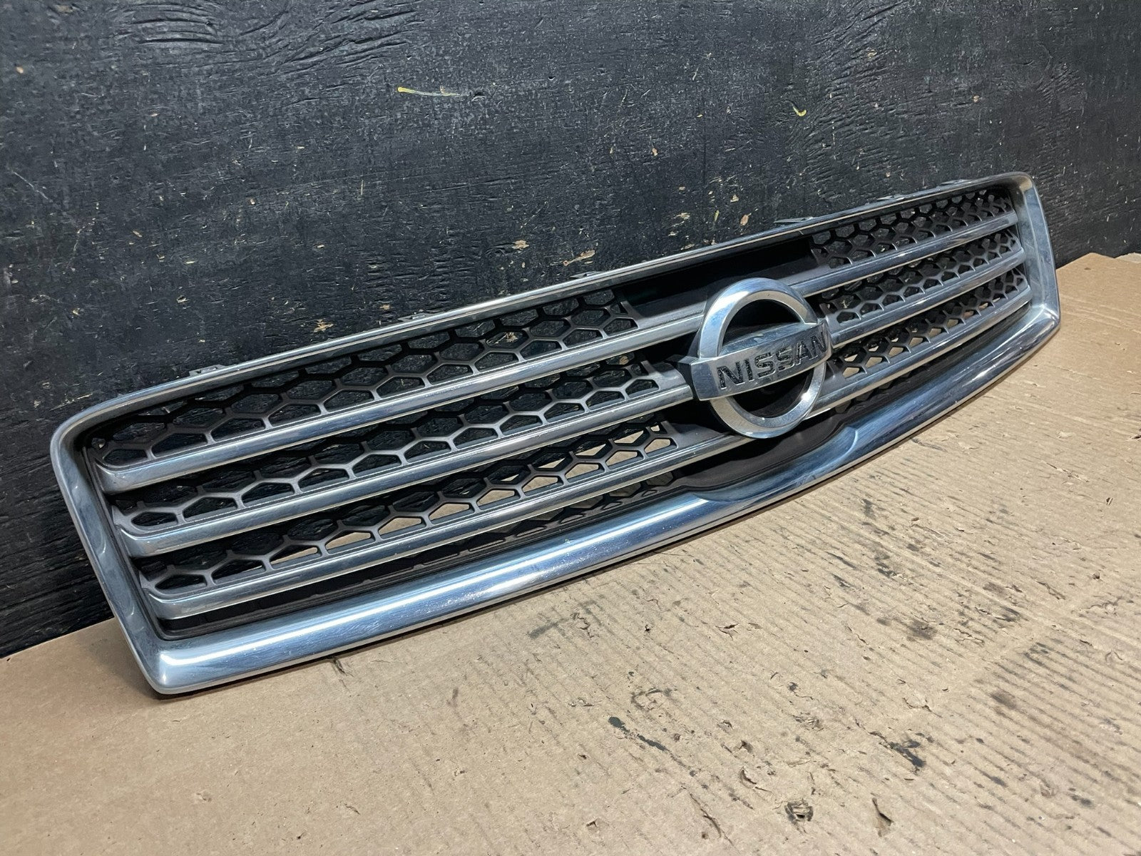 2009 to 2011 Nissan Maxima Front Upper Grill Grille Oem X9805 DG1