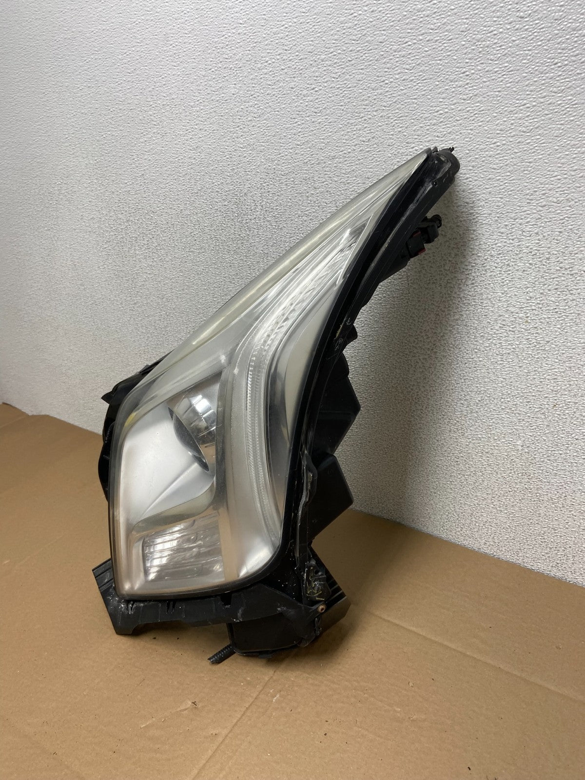 2014-2016 Cadillac XTS Left Driver LH AFS Xenon HID Headlight OEM AB6080 DW1