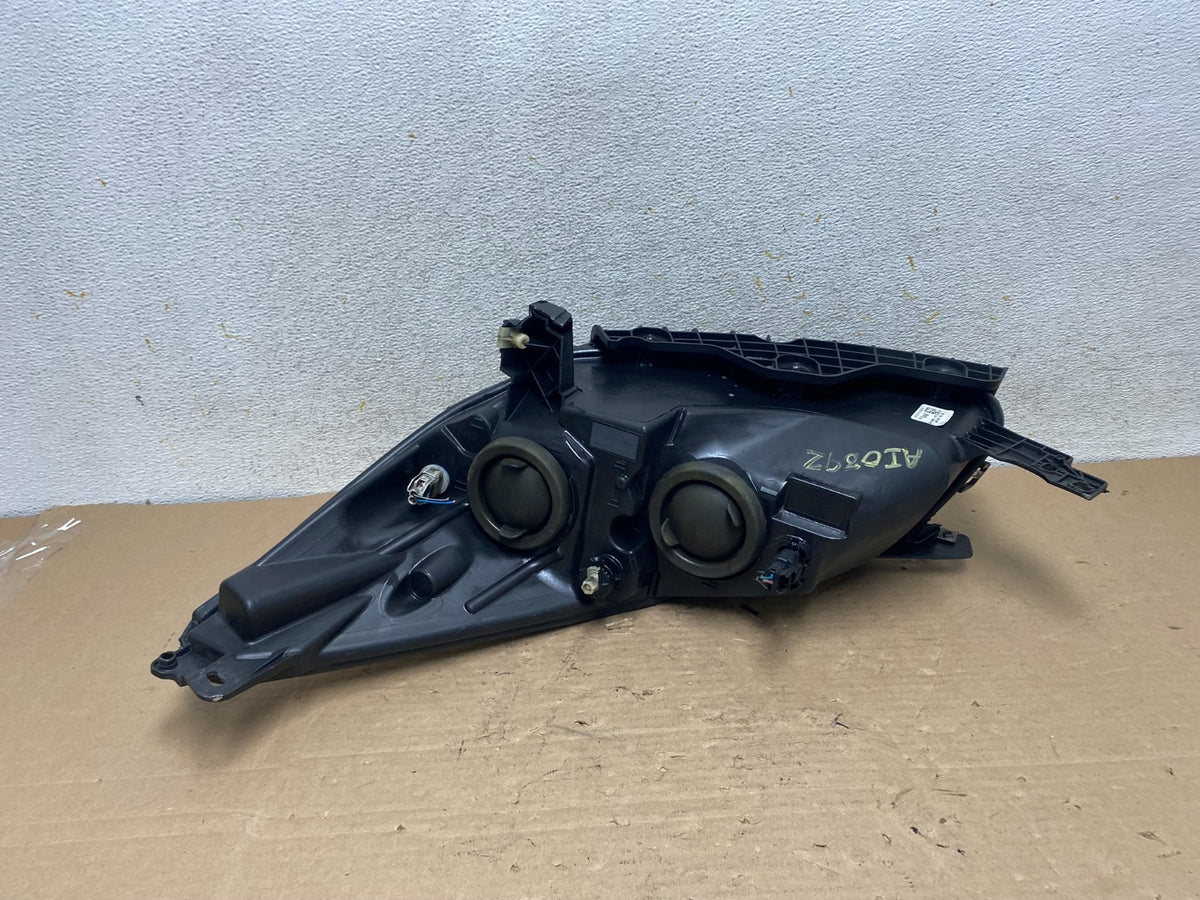 2013 - 2016 Ford Escape Headlight Right Passenger RH Side Halogen AI0892 DW6