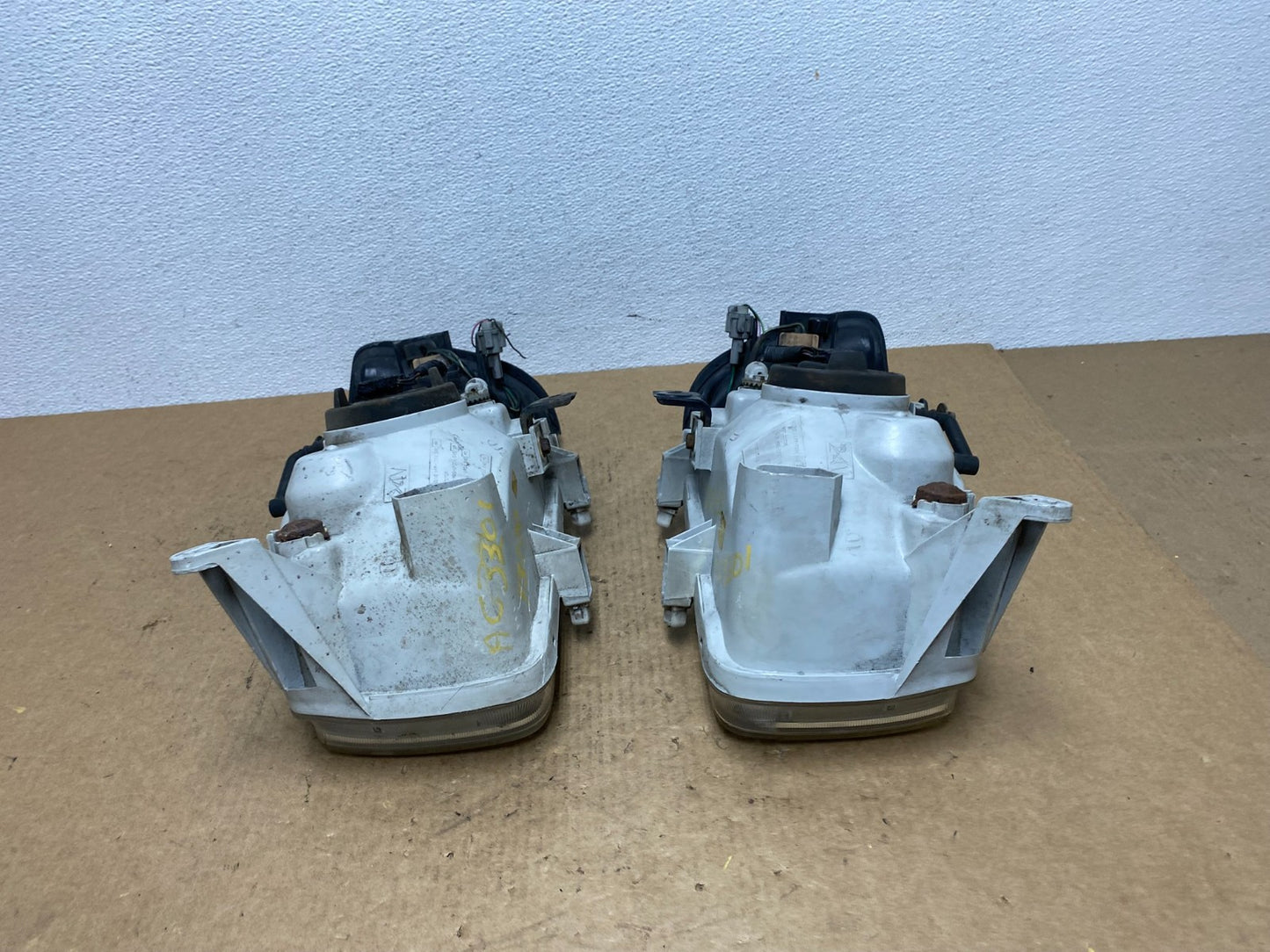 1999-2004 Nissan Pathfinder Left+Right Side Set Halogen Headlights Oem AC3301 DW8