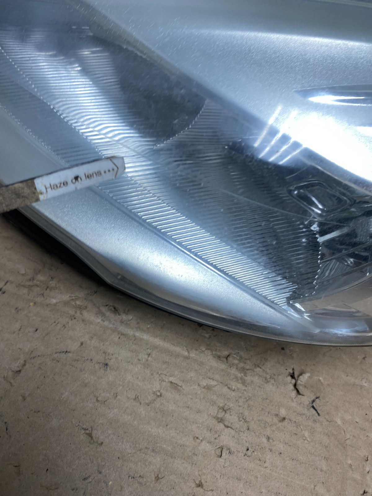 2013 - 2016 Ford Escape Headlight Left Driver Lh Side Halogen AI0954 DW5