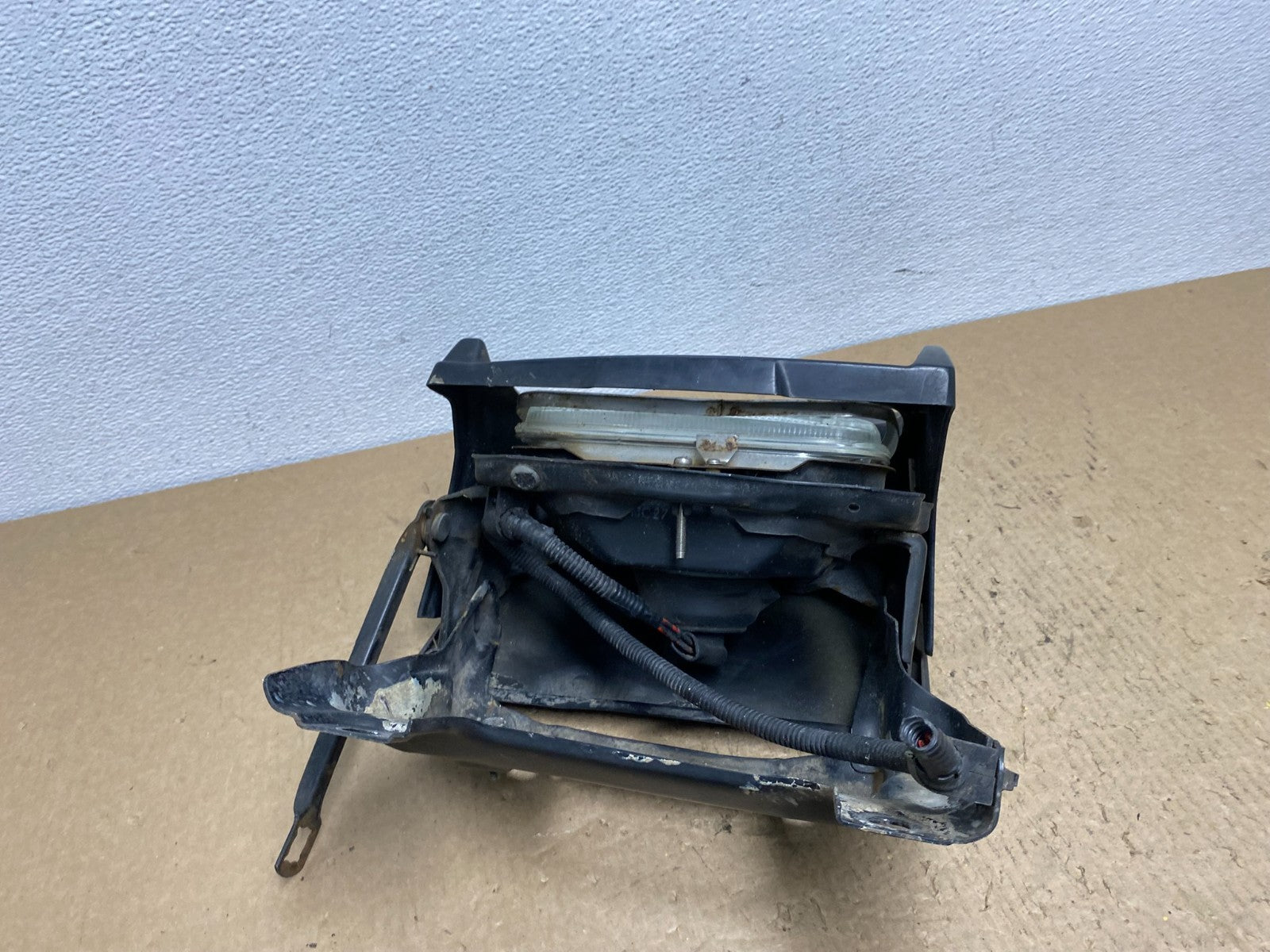 1988 to 1991 Honda Prelude Right Passenger RH Halogen Headlight AC1588 DG10