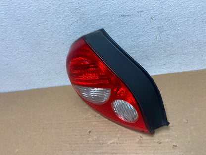 2000 to 2001 Nissan Maxima Left Driver Lh Side Tail Light AD3831 LK1