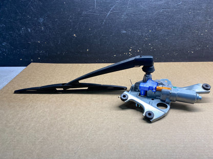2010 to 2014 Subaru Legacy Outback Rear Wiper Motor Z90321