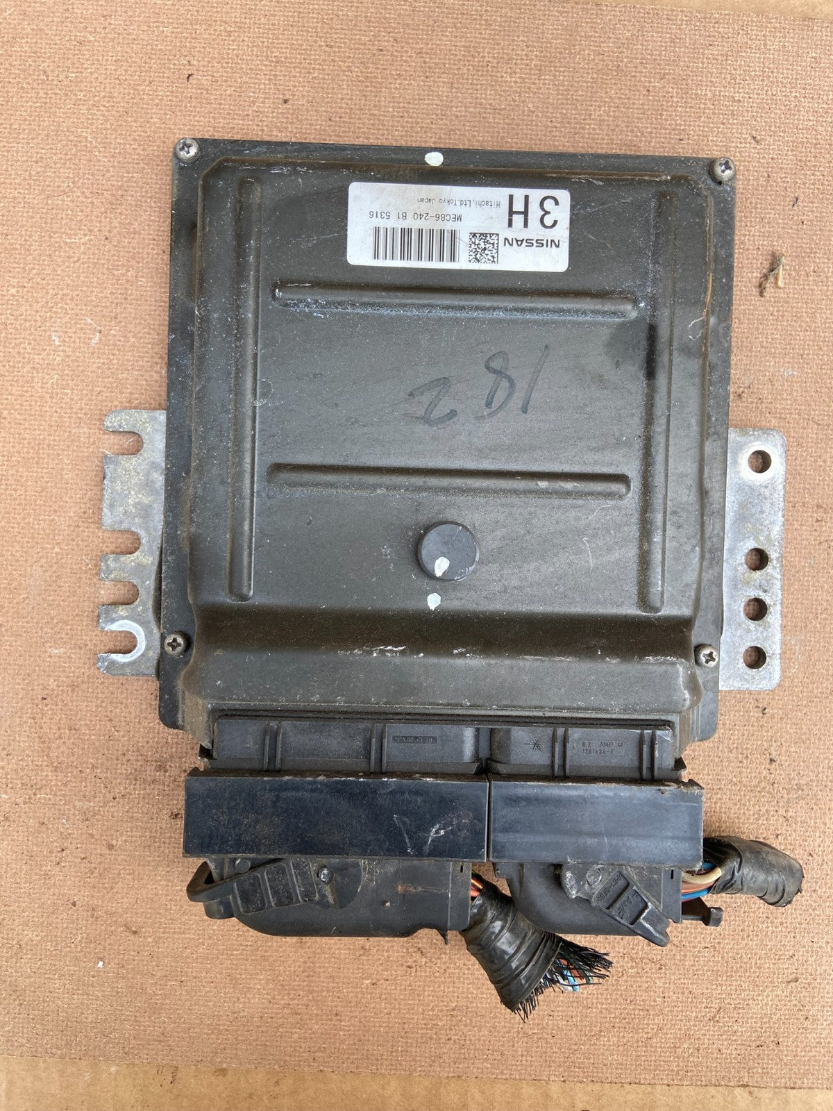2004 Nissan Armada QX56 5.6 Engine Control MEC86-240 B1 ECU ECM Module AD2901 DG0