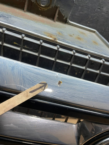 2007-2014 Cadillac Escalade Front Upper Grille Grill OEM aa2387 DG3