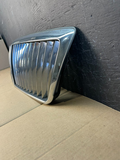 2002 to 2005 Hyundai XG350 Front Upper Grill Grille W/Emblem ac2067 DG1
