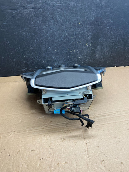 2010-2012 Cadillac SRX A/C Heater Radio Climate Control Panel Bezel OE AF1970 DG3