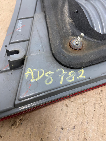 2005 2006 2007 Honda Odyssey Inner Left Driver Lh Tail Light AD8782 LK6
