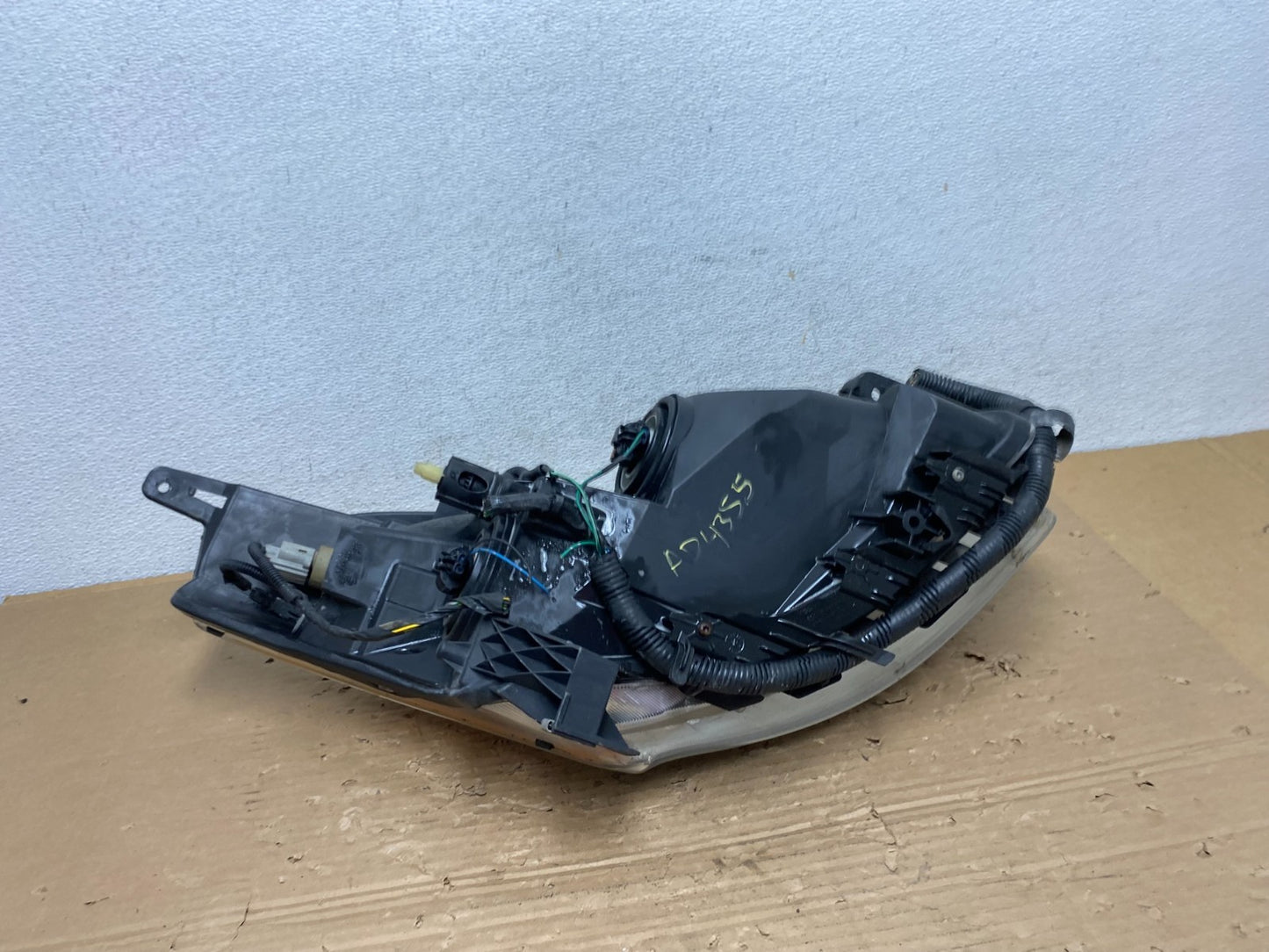 Sedan 2010 2011 2012 Nissan Altima Left Driver Side Headlight AD4355 DW7