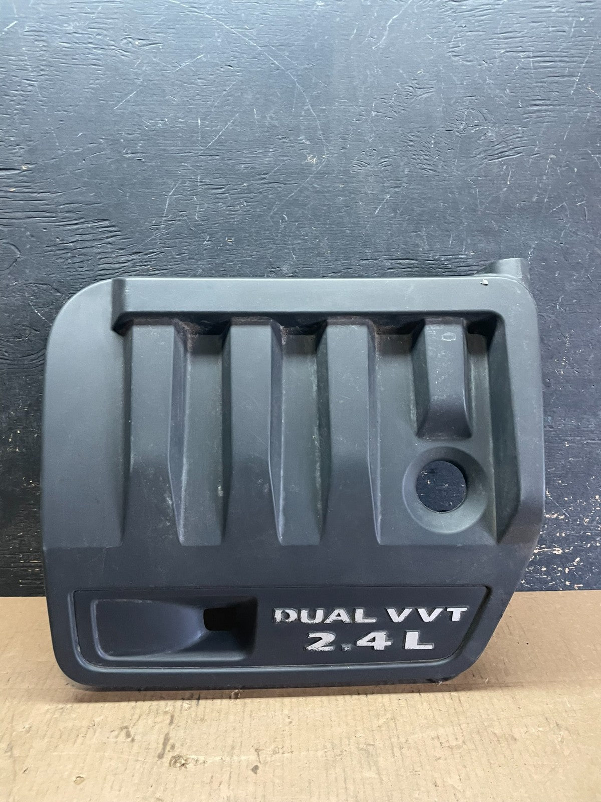 2012 to 2014 Chrysler 200 Engine Cover Top Lid Cover OEM AA2326 DG0
