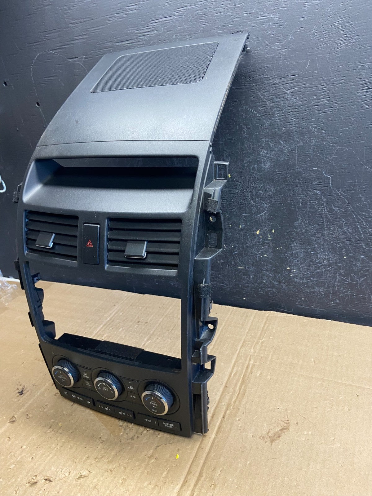 2010 - 2015 Mazda CX-9 Radio Dash Trim Bezel W/Vent AC Climate Control AE1952DG1