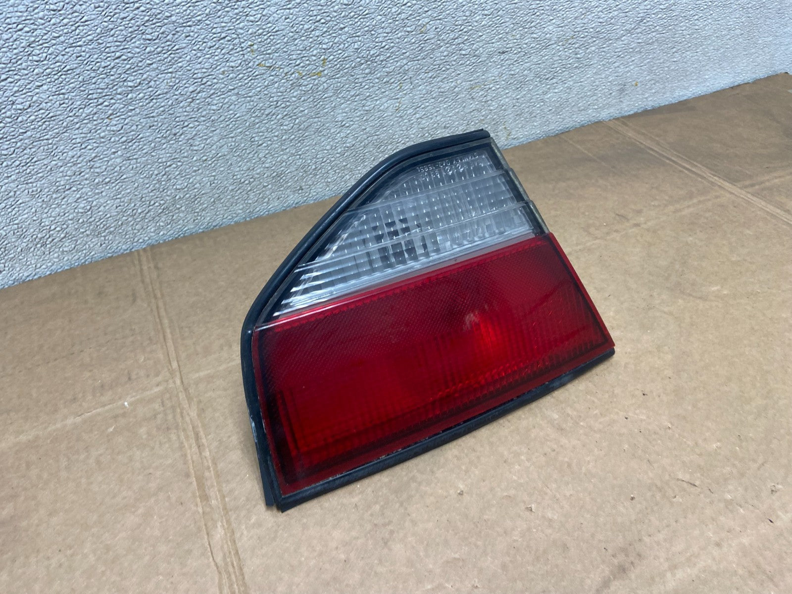 1997 to 1998 Mitsubishi Galant Left Driver LH Inner Tail Light Oem Y5098 DW2