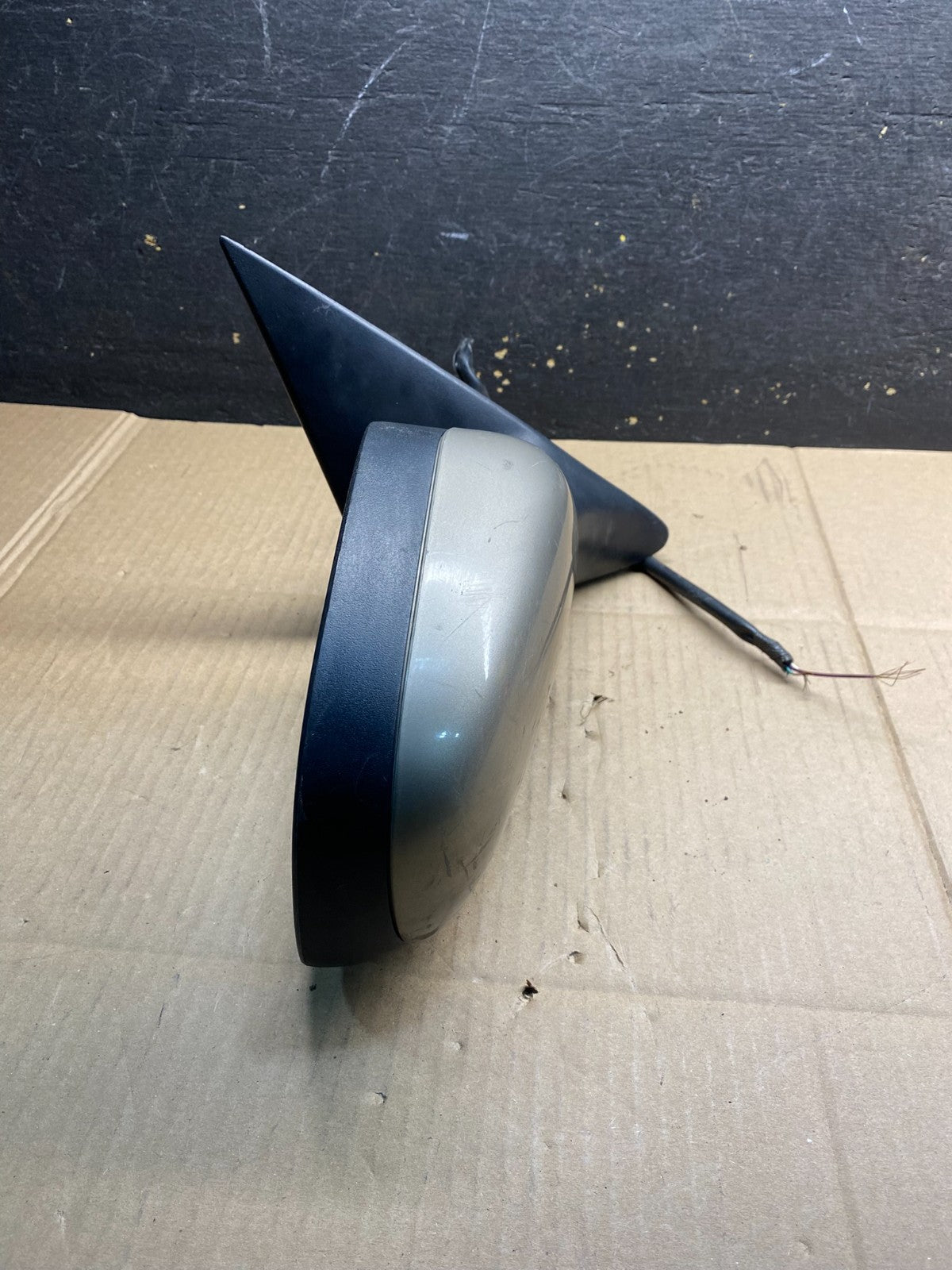 2003 - 2011 Ford Crown Victoria Right Passenger View Door Mirror OEM AB0501 MS4