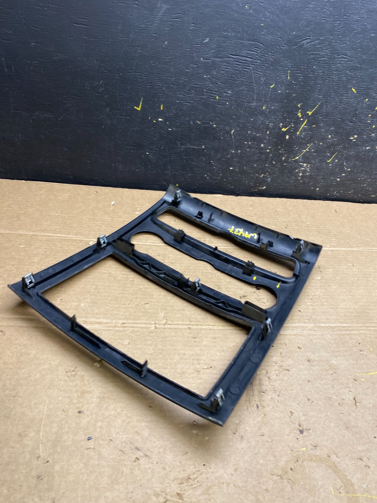 2007-2018 Mercedes Dodge Sprinter Center Console Radio Instrument Panel W9437 DG3