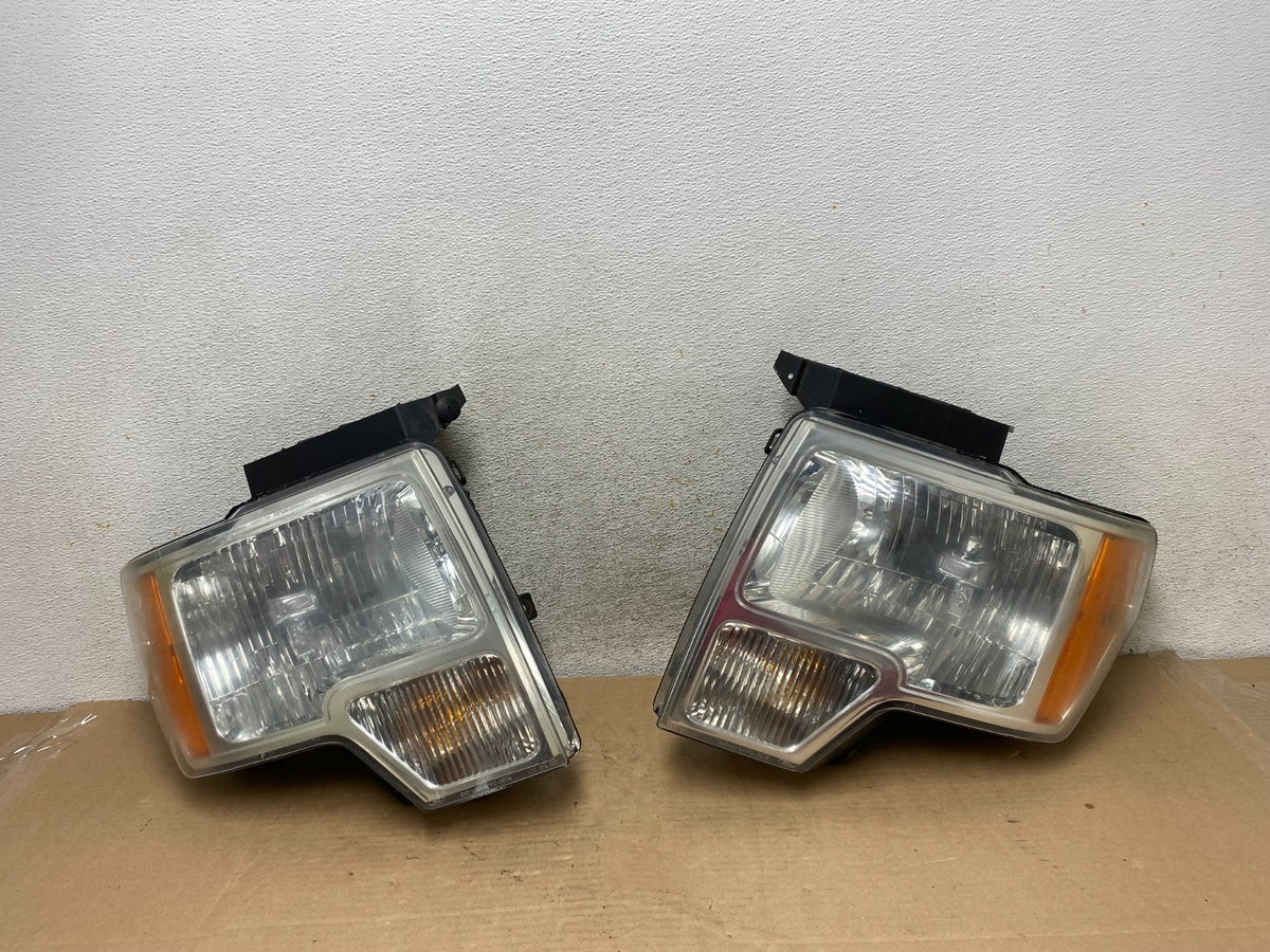 2009 to 2014 Ford F-150 F150 Left+Right Halogen Headlights AH9392 DW0