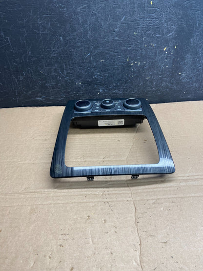 2013 to 2017 Chevrolet Traverse Radio Bezel Ac Heater Climate Control AF1898 DG3