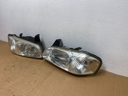 2000 to 2001 Nissan Maxima Left+Right Side Set Halogen Headlights AC7692 DG1