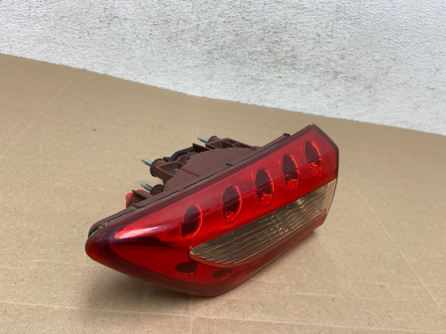 2009-2017 Infiniti FX35 FX50 QX70 Right Passenger Inner Tail Light AE4842 LK2