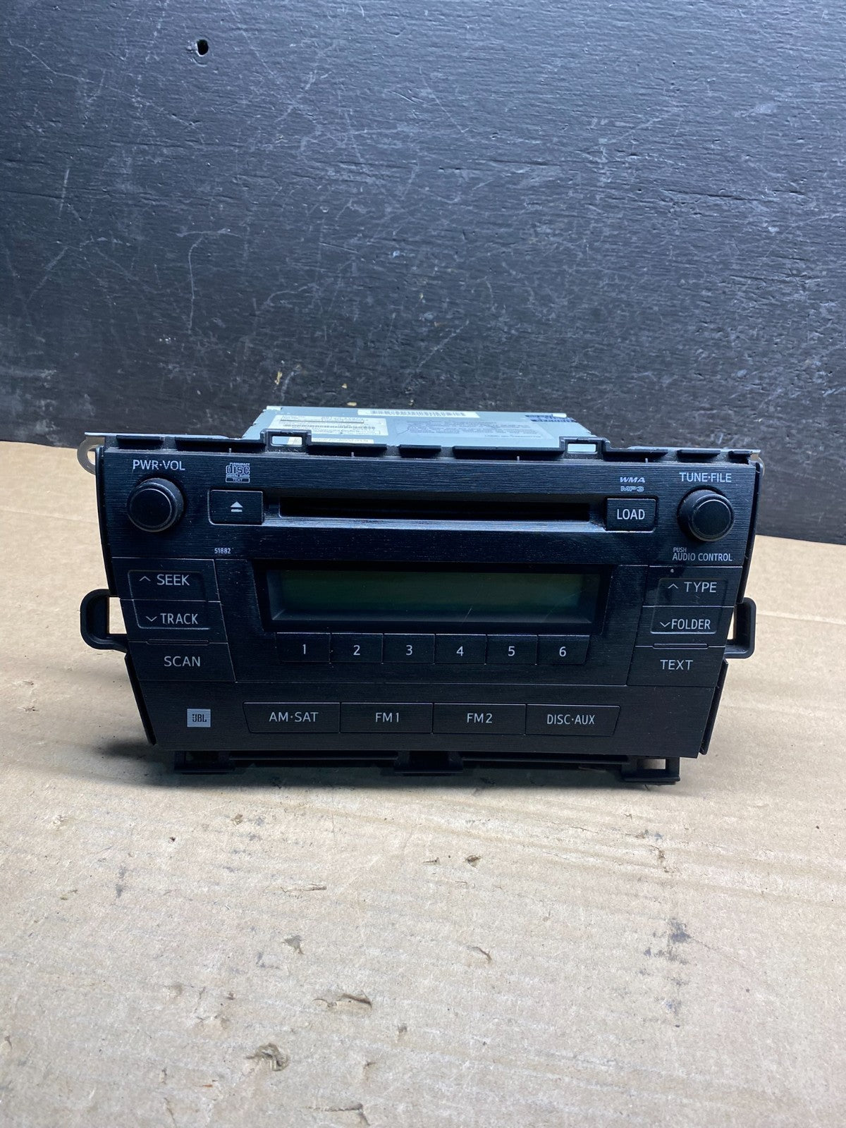 2010 to 2011 Toyota Prius Radio Stereo Receiver Aux Disc CD Player AG3791 DG0
